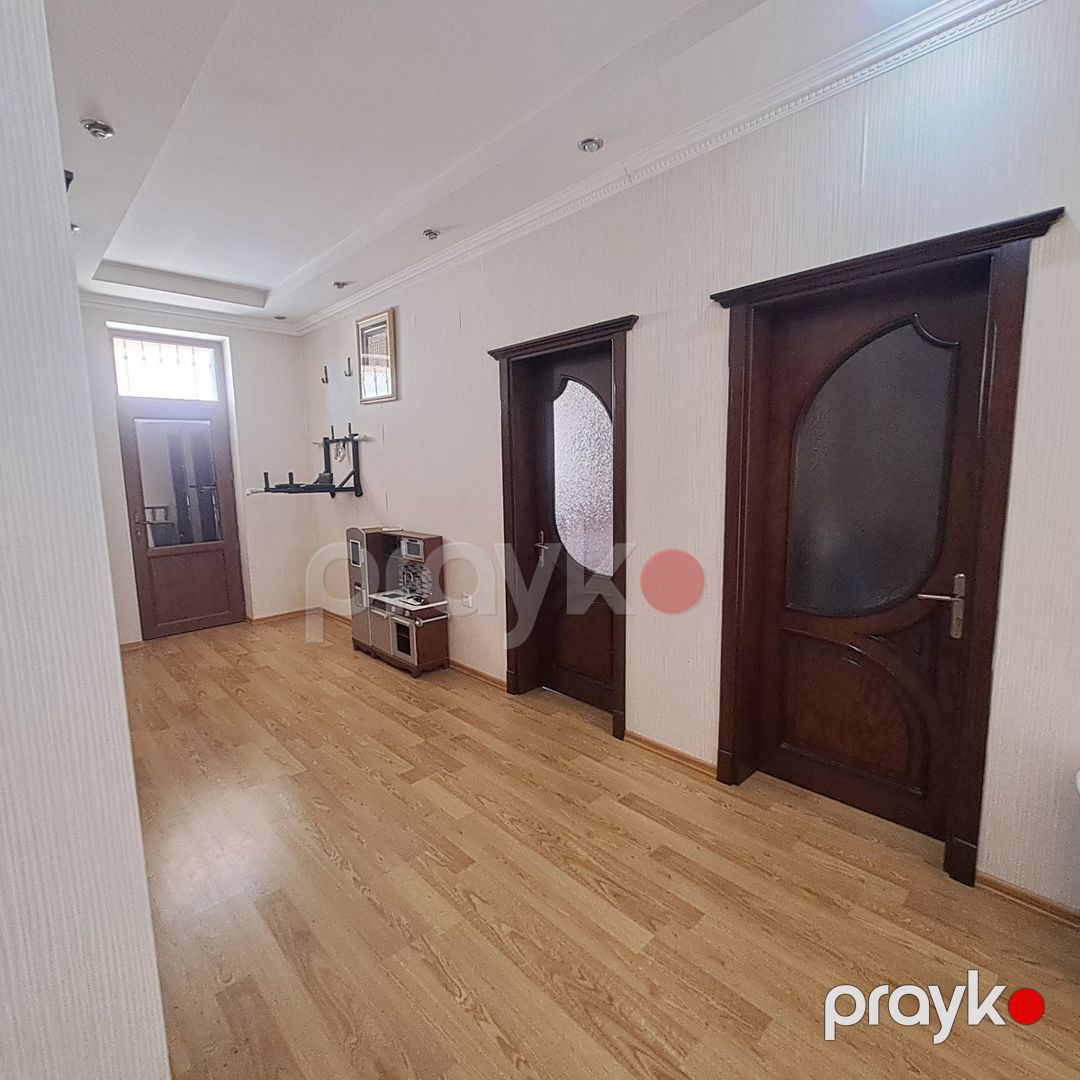 Satılır 7 otaqlı həyət evi/bağ evi 315 m² — Ev, villa, Bakı (12)