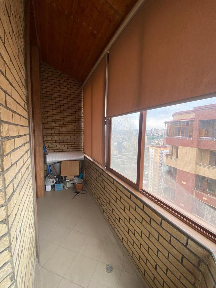 Satılır 4 otaqlı yeni tikili 200 m² — Mənzil, Bakı (10)