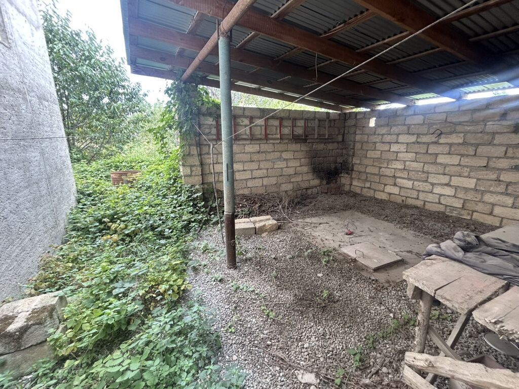 Satılır: kənd mühitində həyət evi və geniş torpaq sahəsi - Tikinti — Daşınmaz əmlak, Quba (7)