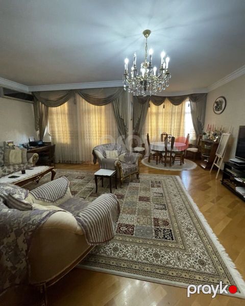 Satılır 4 otaqlı yeni tikili 164 m²