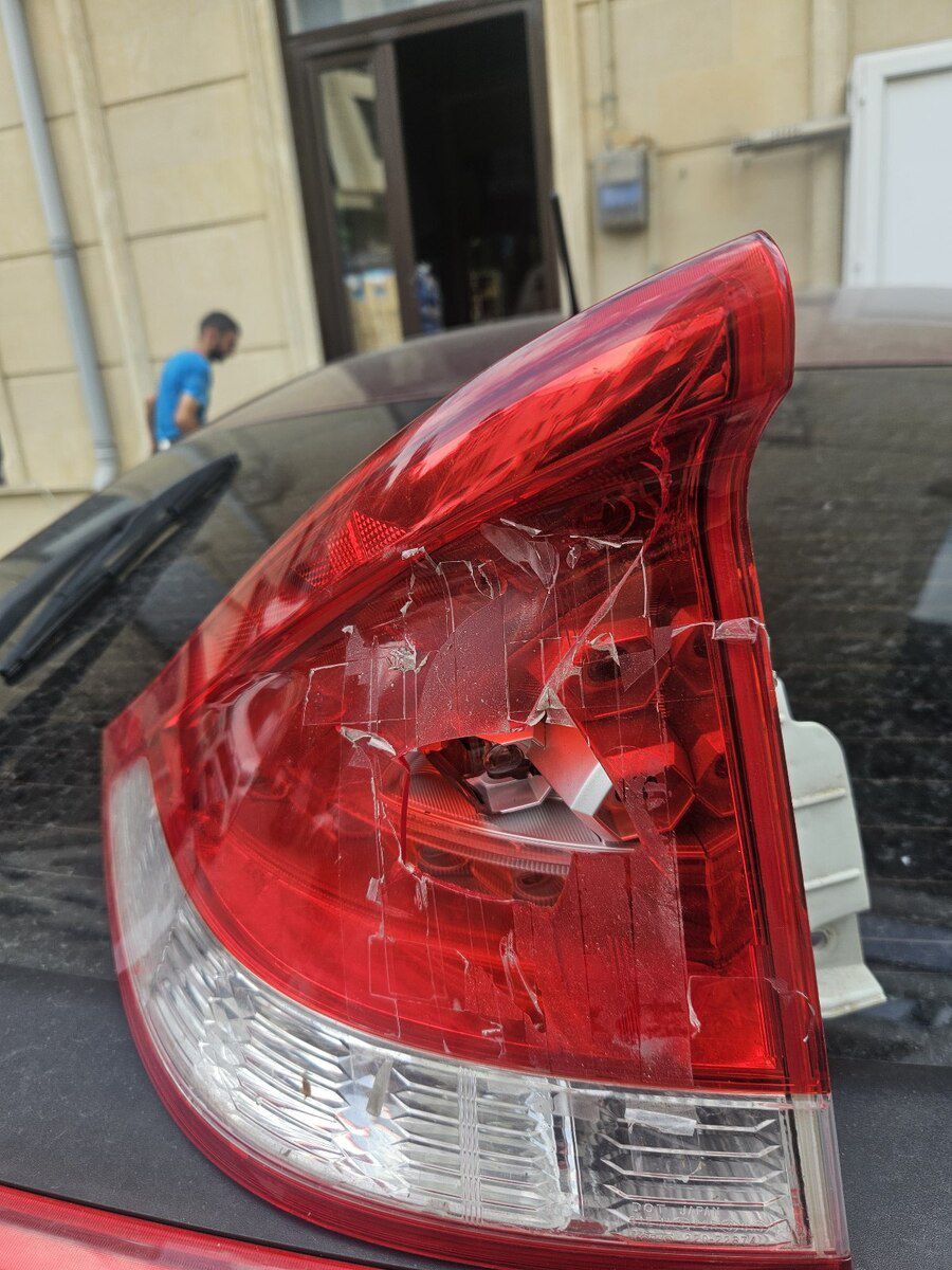 Honda İnsight arxa stop farası — Ehtiyat hissələri və aksesuarlar, Bakı (2)
