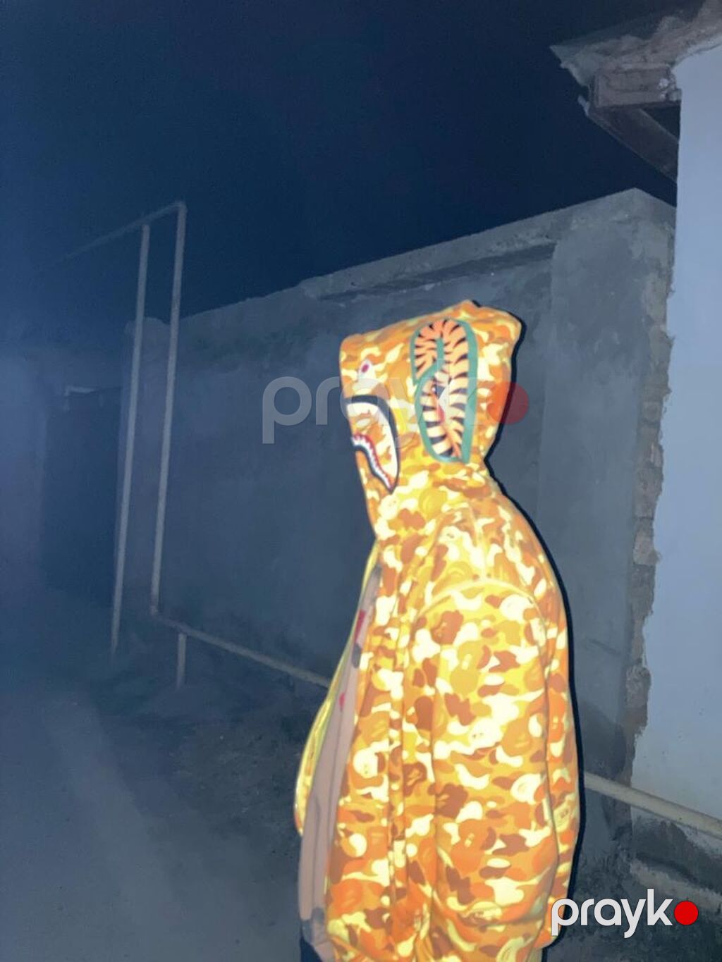 BAPE Shark Hoodie – narıncı kamuflyaj TAM ORGİNALDİ 150 AZN ALINIB — Şəxsi əşyalar, Bakı (4)