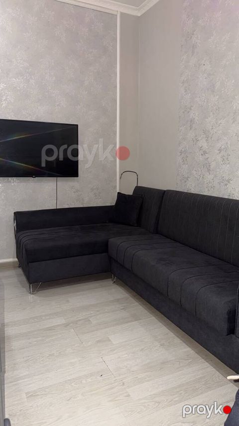 İcarəyə verilir 2 otaqlı köhnə tikili 45 m²