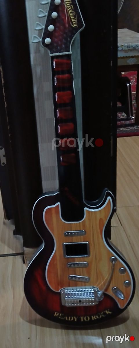 Gitara usaqlar ucun ela veziyyetde usaga alinib isdemediyi ucun