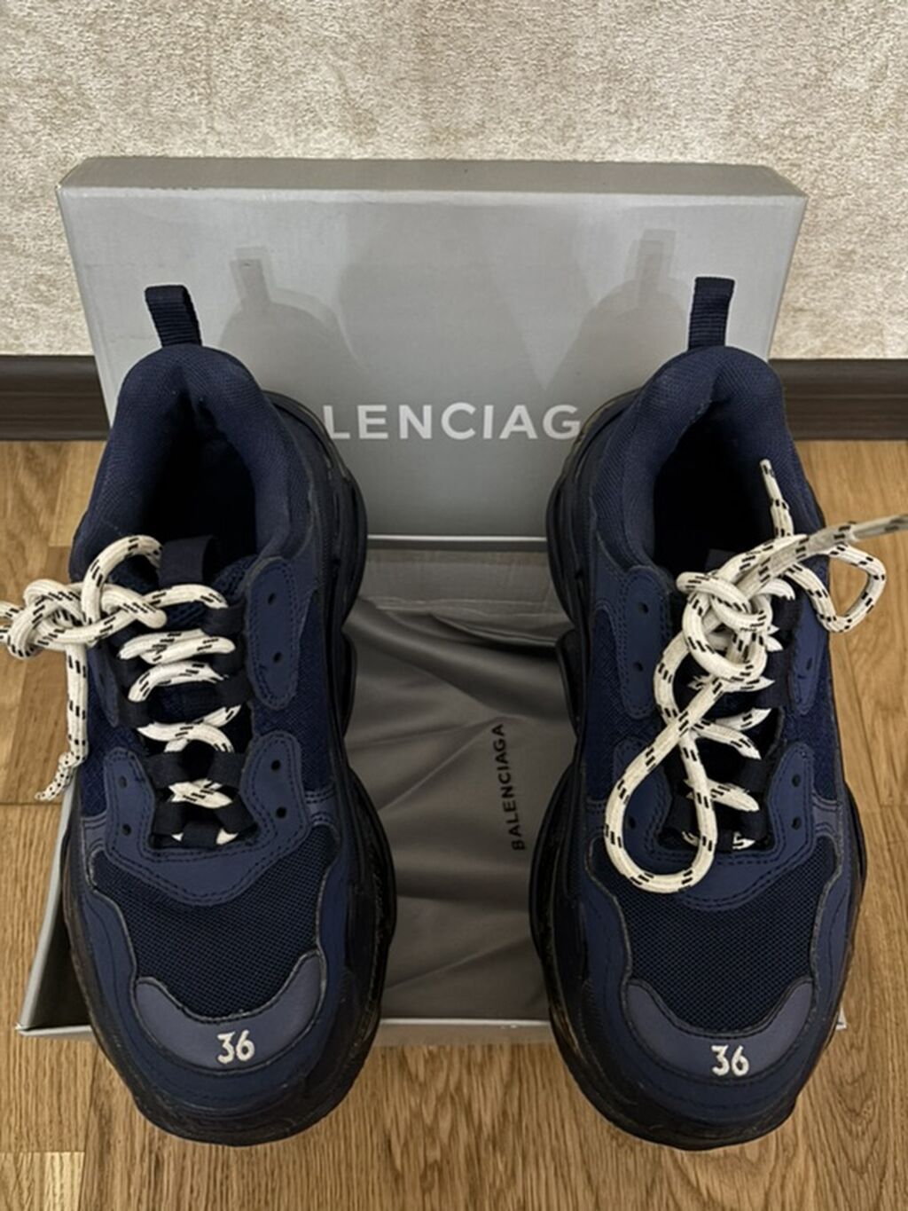 Balenciaga Triple S ayaqqabı, ölçü 36, tünd göy