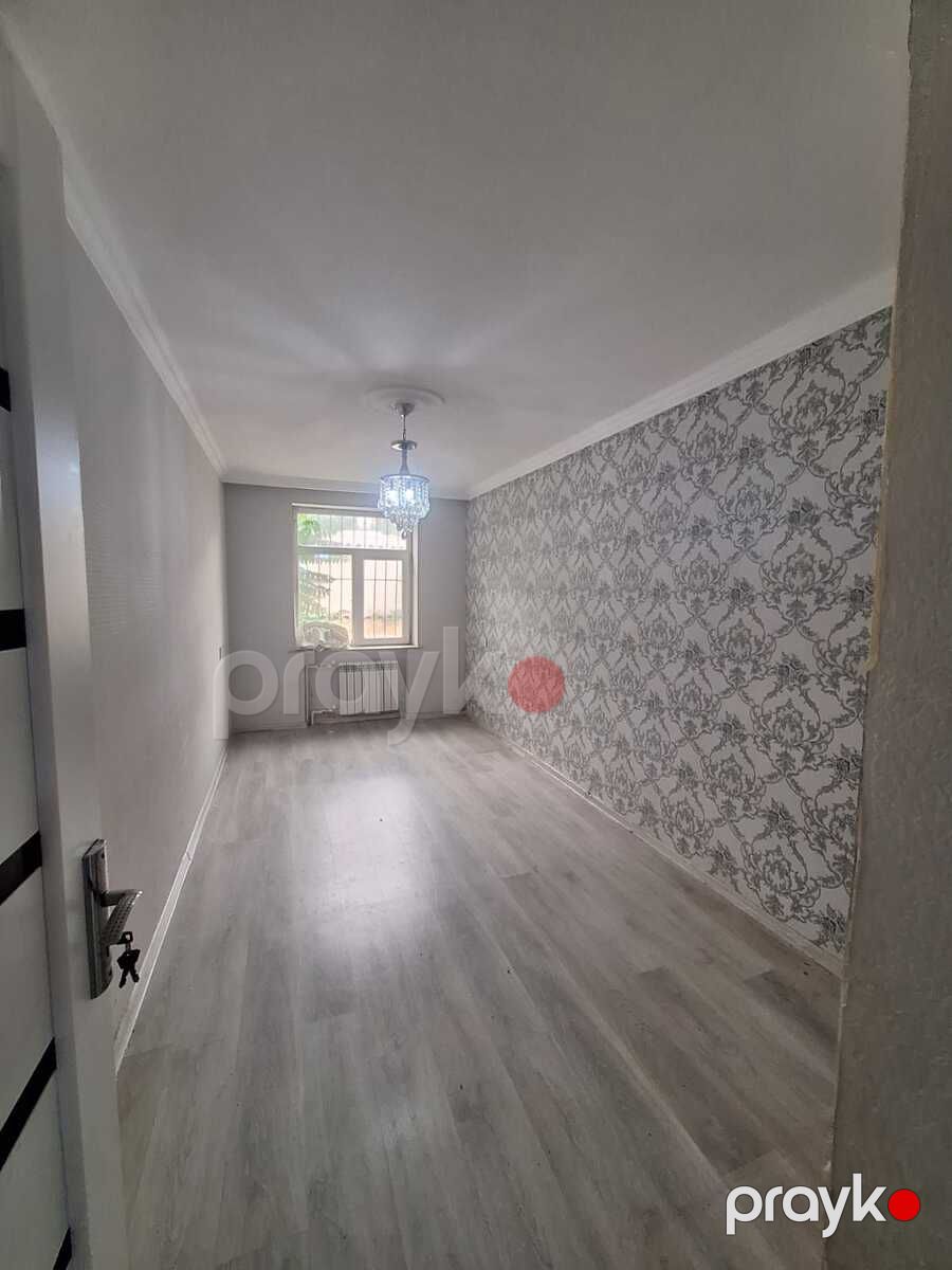 Satılır 2 otaqlı köhnə tikili 55 m² — Mənzil, Bakı (4)