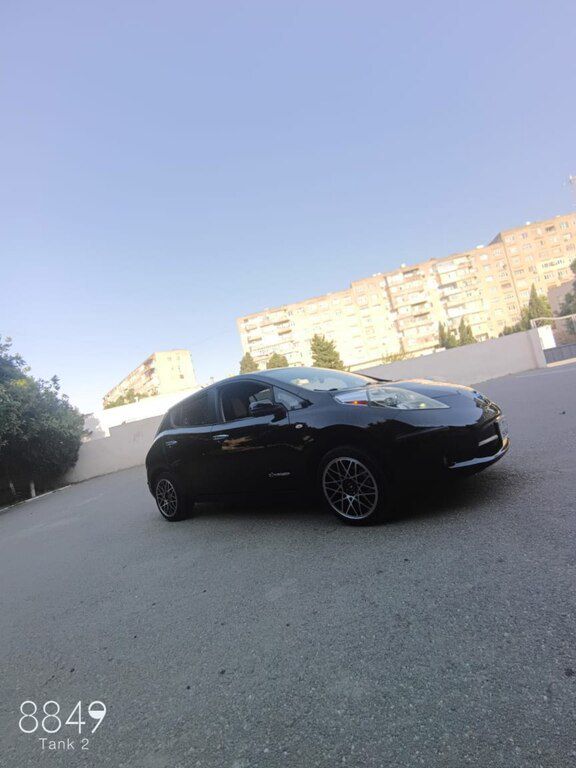 Nissan Leaf, 24 kWh, 2011 il, 132 620 km — Avtomobillər, Bakı (9)