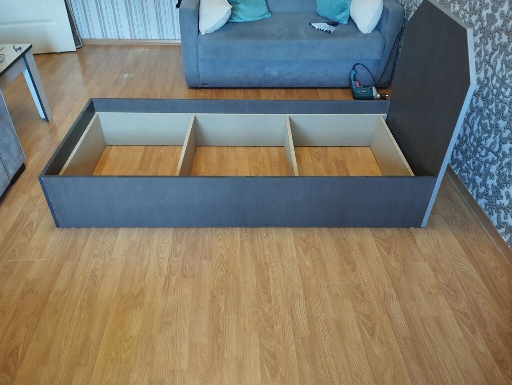 Tək nəfərlik taxt çarpayı 2 ədəd - Ölçü: təxmini 80×180 sm (tək — Mebel, Mehdiabad (4)