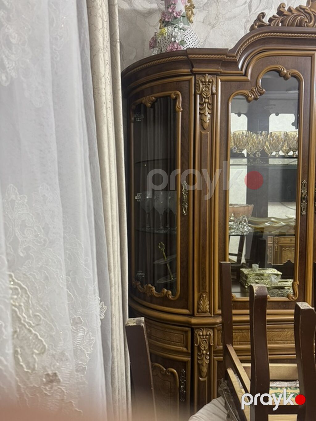 Real alici ile danismag olar qiymet baredde Klassik dizaynda vitrinalı — Mallar, Digah (3)