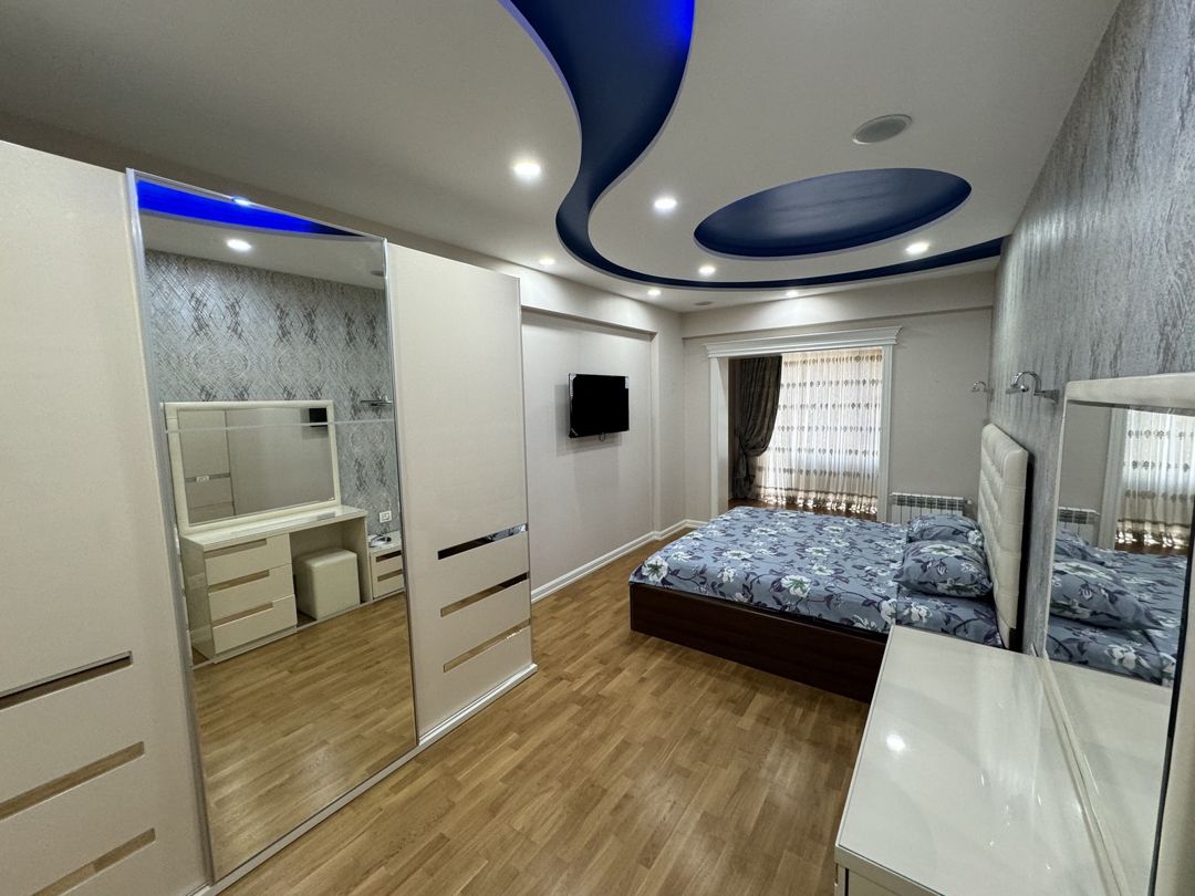 İcarəyə verilir 3 otaqlı yeni tikili 140 m² — Mənzil, Bakı (10)