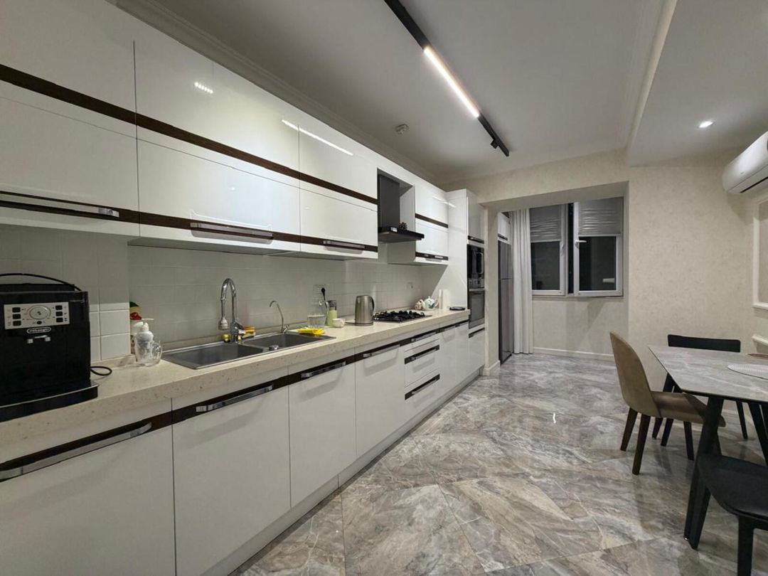 İcarəyə verilir 3 otaqlı köhnə tikili 100 m² — Mənzil, Bakı (4)