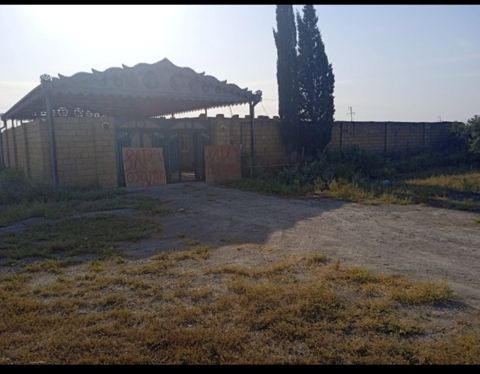 Satılır 3 otaqlı həyət evi/bağ evi 240 m²