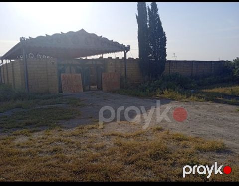 Satılır 3 otaqlı həyət evi/bağ evi 240 m²