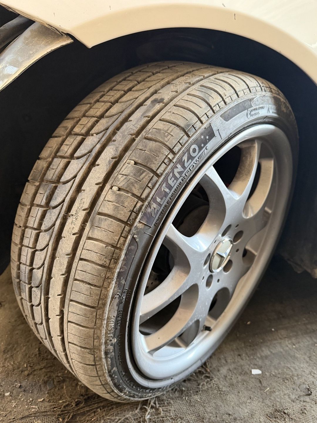 Mercedes təkərləri R18 — Ehtiyat hissələri və aksesuarlar, Bakı (2)