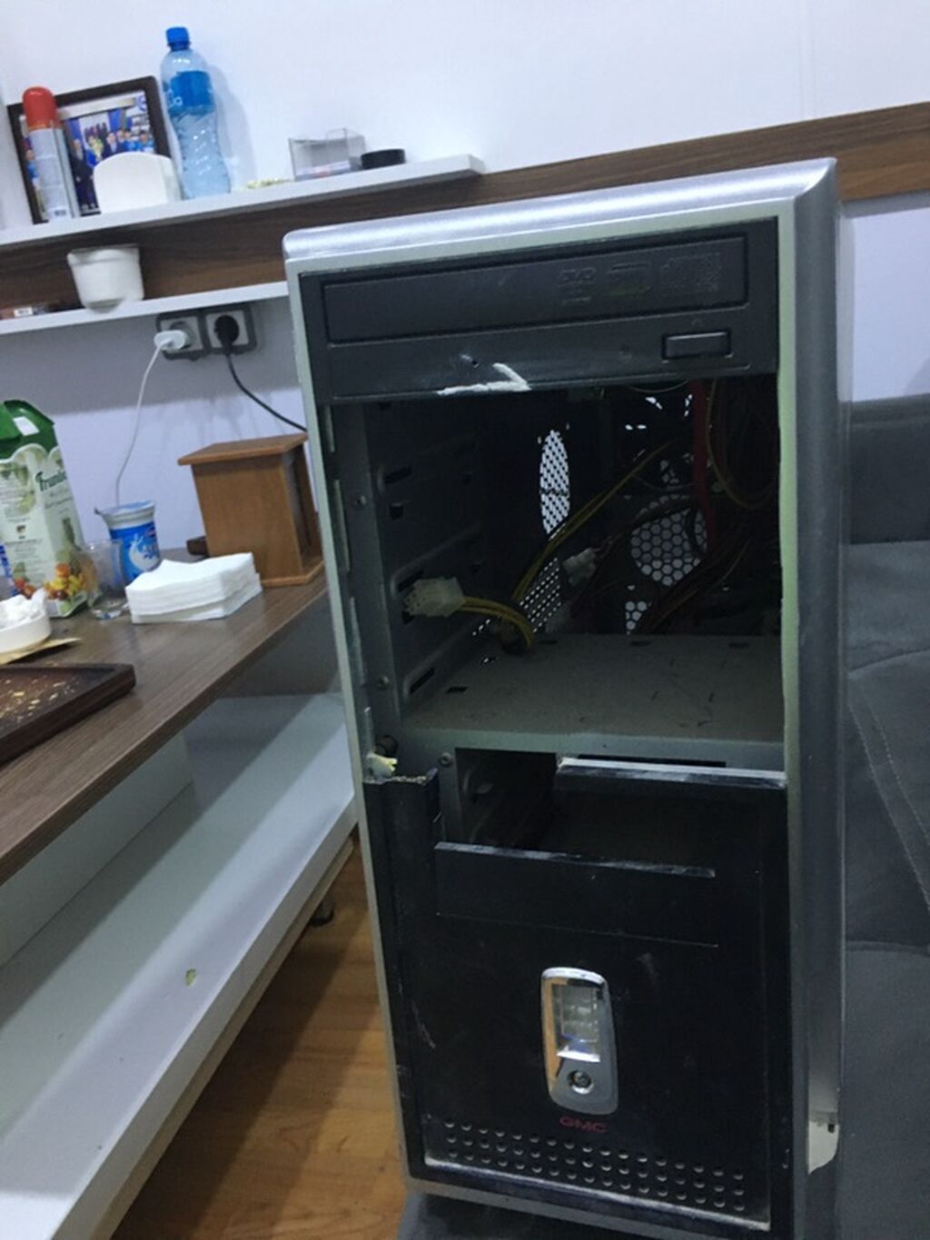 Korpuslu masaüstü kompüter (ATX mid-tower) - Korpus: metal, ön — Elektronika, Digah (5)