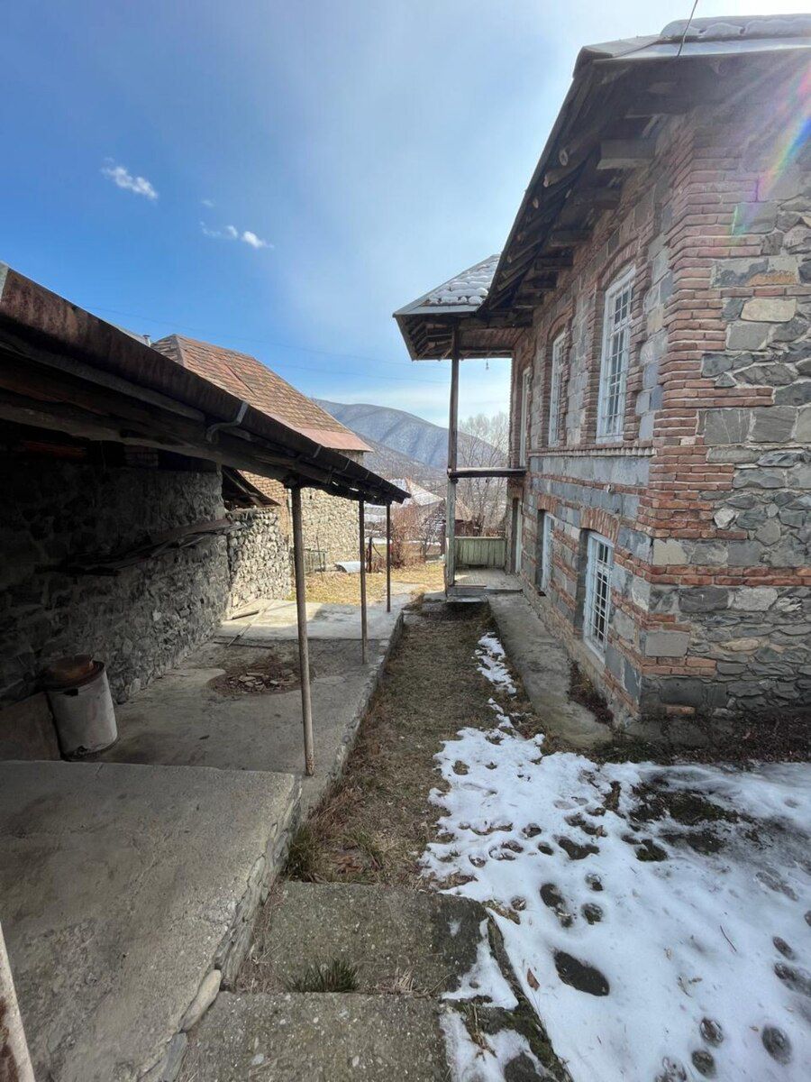 Həyət evi, Şəki ş. — Daşınmaz əmlak, Şəki (3)