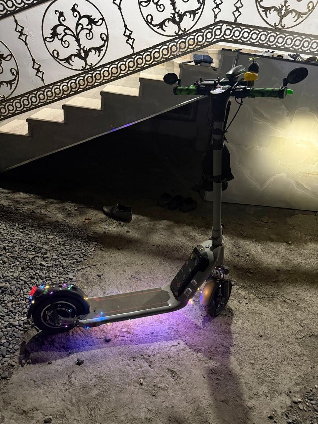İşlənmiş Elektrik samokat 10", 251 - 350 Vt, 26 - 35 km/s, Ünvandan götürmə — Mallar, Bərdə (7)