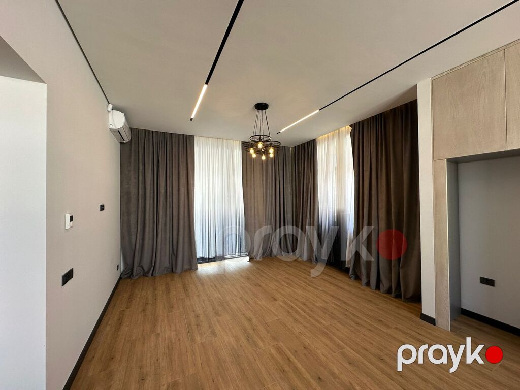 Satılır 5 otaqlı həyət evi/bağ evi 300 m² — Ev, villa, Bakı (8)