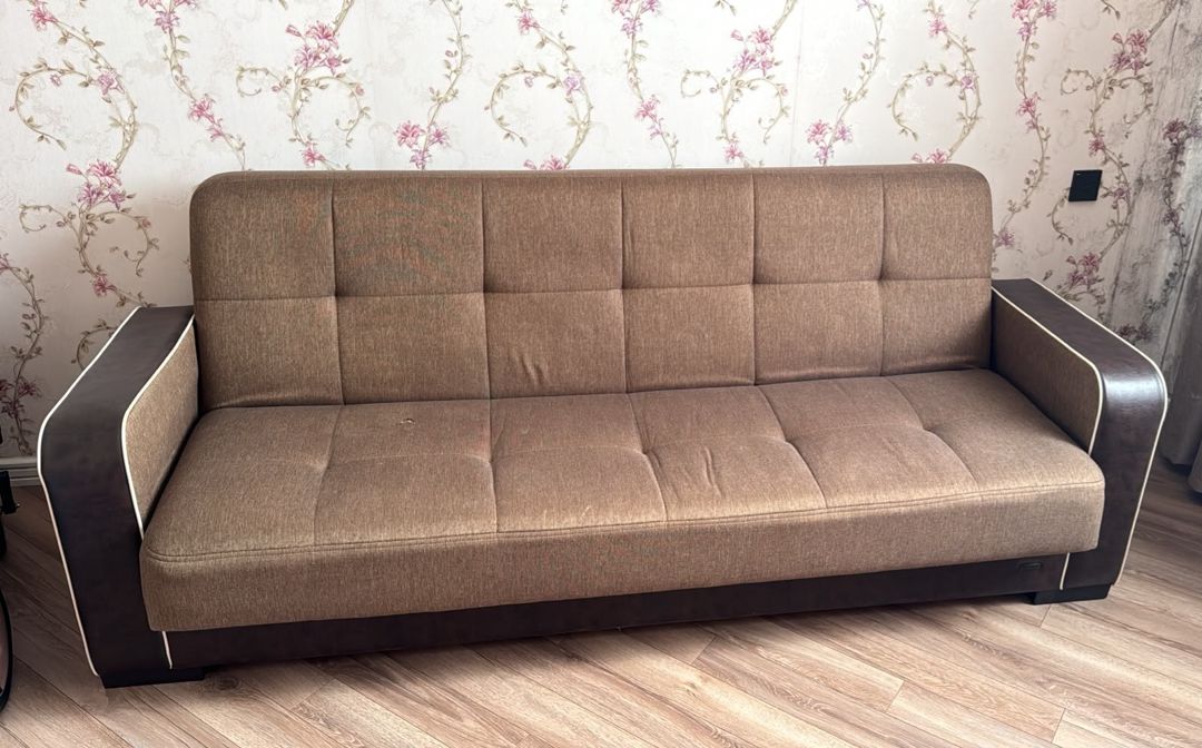Divan və kreslolar — Mallar, Bakı