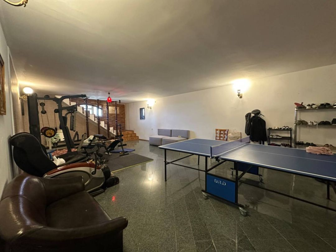 İcarəyə verilir 10 otaqlı həyət evi/bağ evi 1340 m² — Ev, villa, Bakı (11)