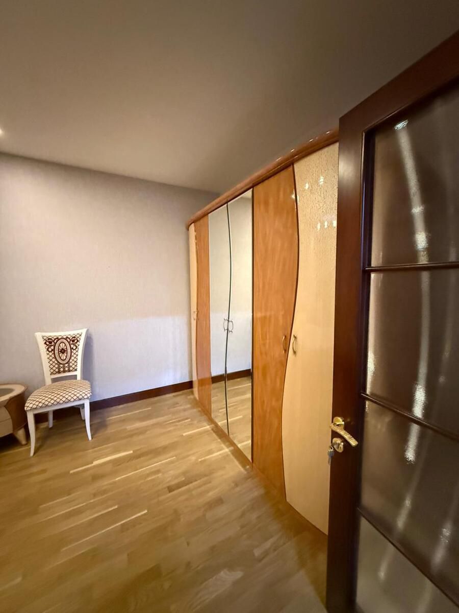 İcarəyə verilir 4 otaqlı yeni tikili 220 m² — Mənzil, Bakı (12)