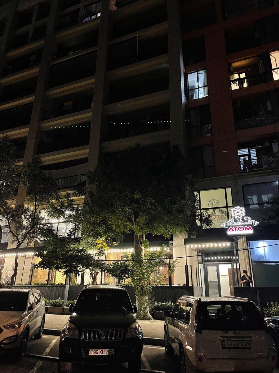 İcarəyə verilir obyekt 719 m² — Əmlak, Bakı (2)