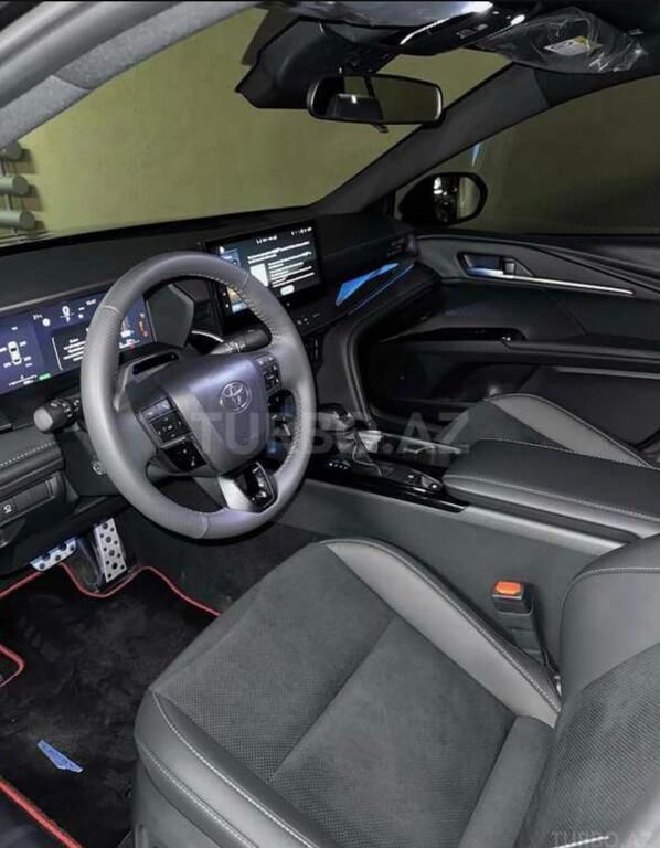 Toyota Camry, 2.0 L, 1 kWh, 2025 il, 10 000 km — Avtomobillər, Bakı (6)