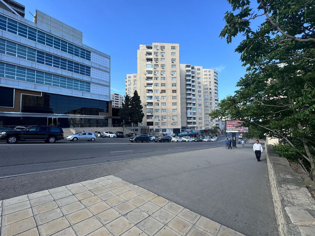 Satılır 3 otaqlı köhnə tikili 70 m² — Mənzil, Bakı (3)