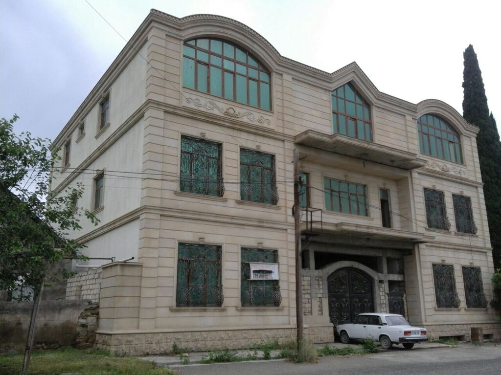 Satılır 11 otaqlı həyət evi/bağ evi 835 m² — Ev, villa, Şəmkir