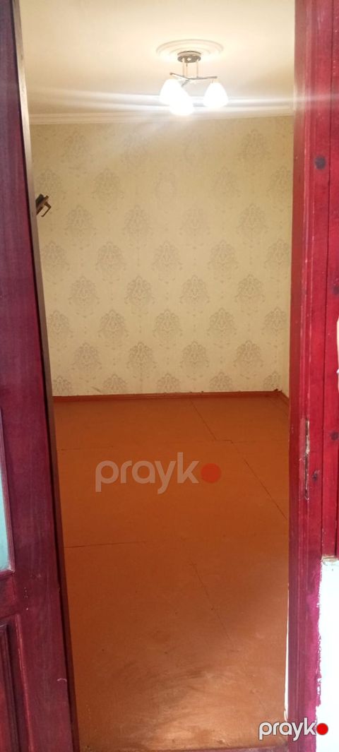 86 kv. m, 3 otaqlı, Qaz, İşıq, Su — Bakı