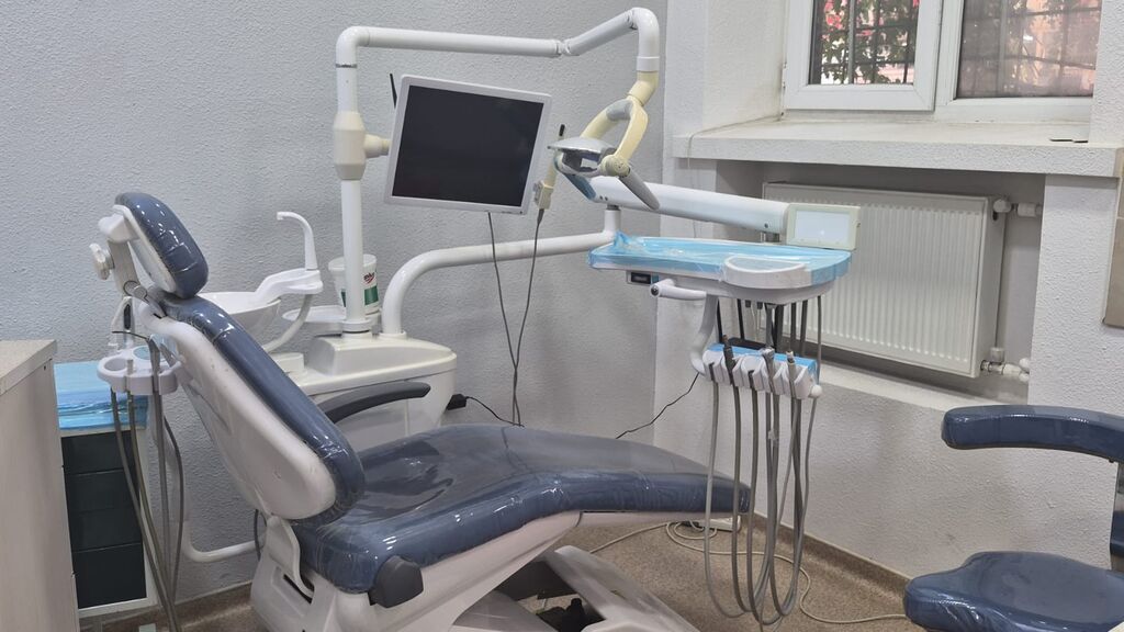 Stomatoloji unit – tam komplekt kreslo tam islek veziyetdedir.bir — Mebel, Bakı