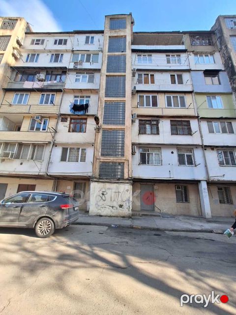 İcarəyə verilir 2 otaqlı köhnə tikili 50 m²
