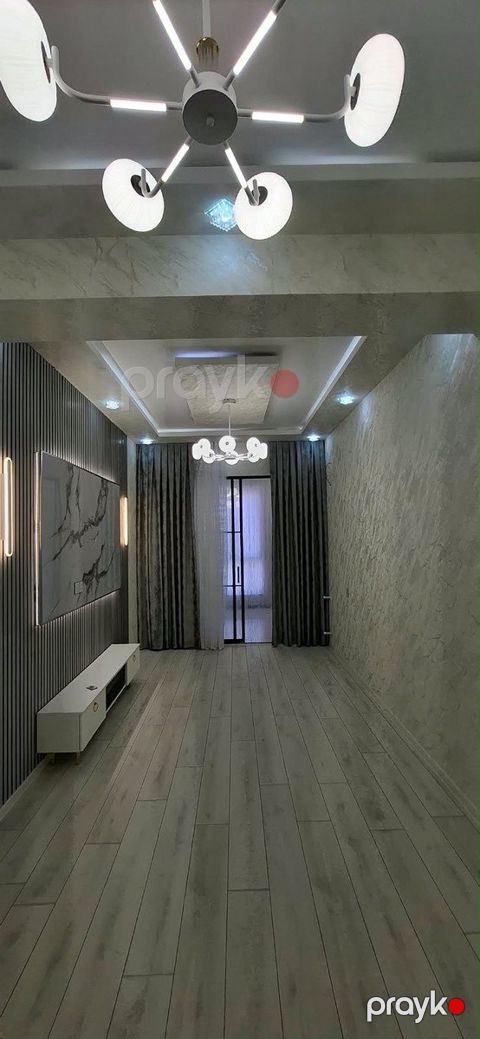 Satılır 3 otaqlı yeni tikili 80 m²