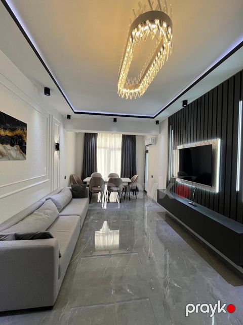 İcarəyə verilir 2 otaqlı yeni tikili 70 m²