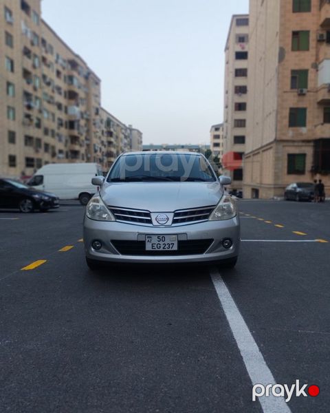 Nissan Tiida, 1.5 L, 2012 il, 140 000 km