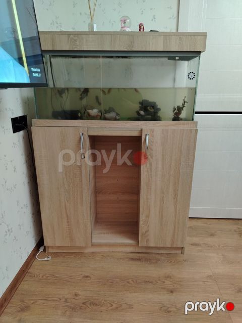 Akvarium satılır — dekorasyon olmadan