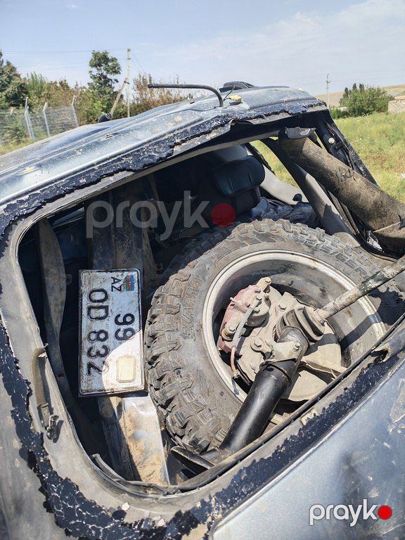Mitsubishi Outlander, 2.4 L, 2003 il, 300 000 km — Avtomobillər, Bakı (5)