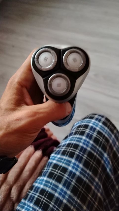 Elektrik üzqırxan, Philips, Yeni, Ünvandan götürmə