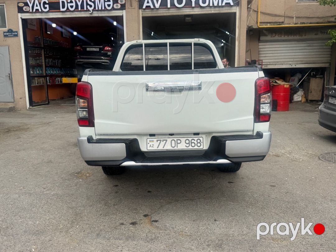 Mitsubish L200 Pikap icarəsi 77-OP-968 — Avtomobil icarəsi, Bakı (2)
