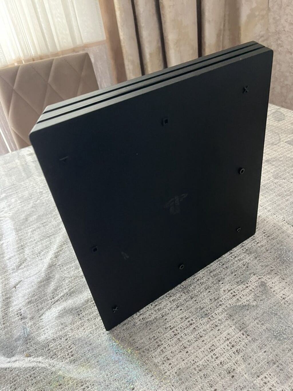 PlayStation 4 Pro oyun konsolu paketi - Model: Sony PlayStation 4 Pro — Elektronika, Bakı (5)