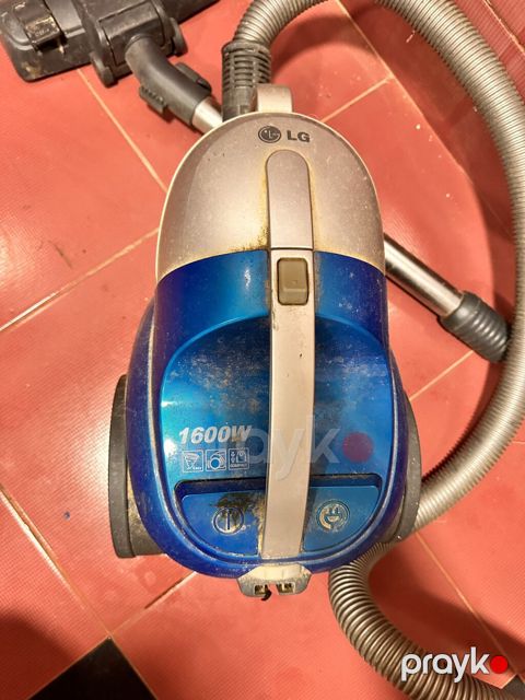 LG tozsoran, 1600W