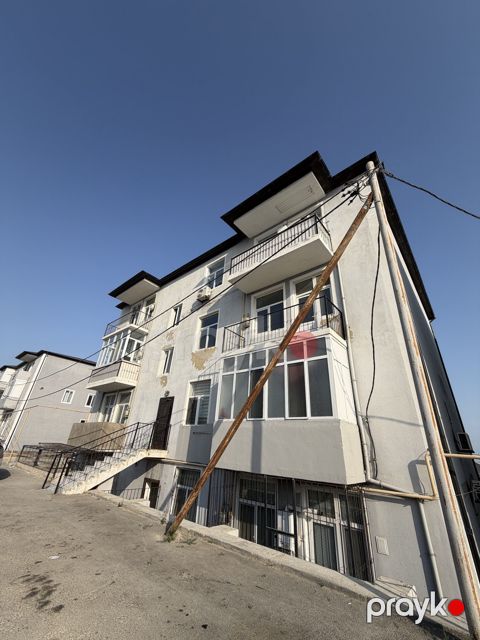 Satılır 3 otaqlı yeni tikili 93 m²
