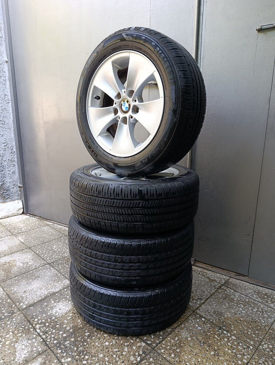 BMW təkərləri 215/55 R16 — Ehtiyat hissələri və aksesuarlar, Bakı (3)