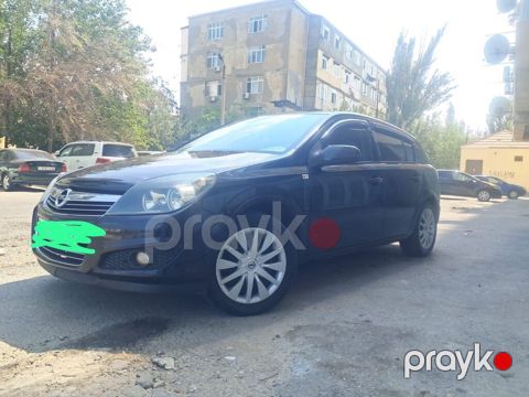 Opel Astra: 1.4 l | 2009 il 333000 km Hetçbek