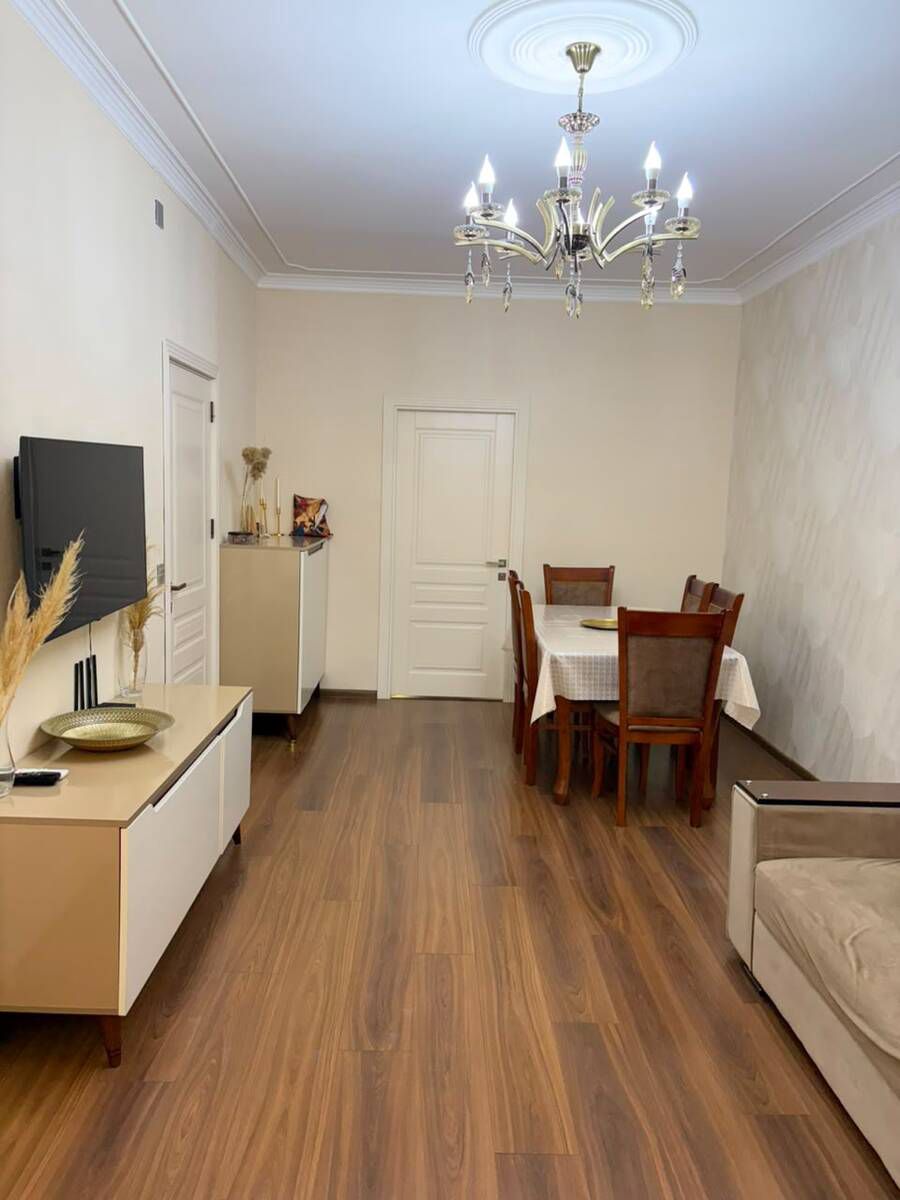 Satılır 2 otaqlı köhnə tikili 55 m² — Mənzil, Bakı (3)