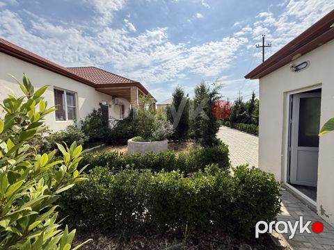 Satılır 4 otaqlı həyət evi/bağ evi 130 m²