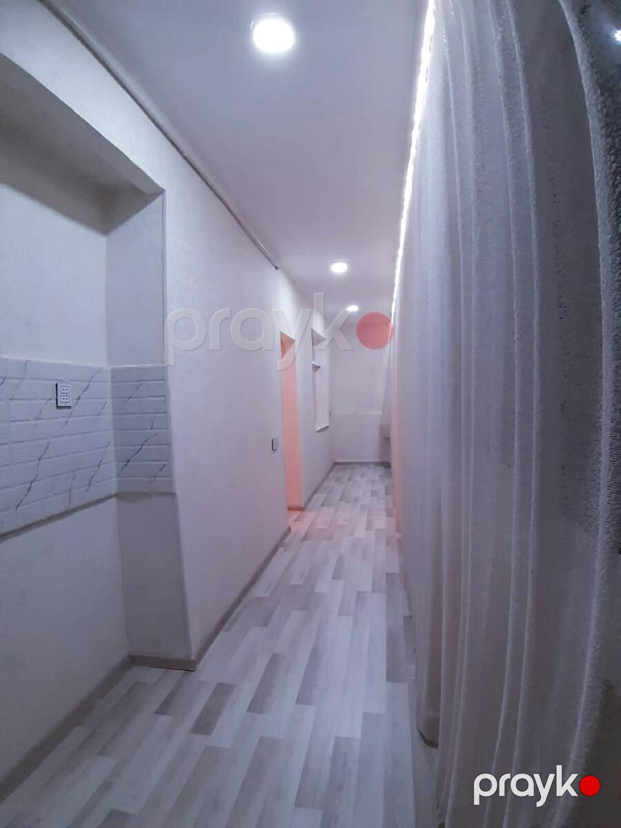 Satılır 2 otaqlı köhnə tikili 65 m² — Mənzil, Bakı (11)