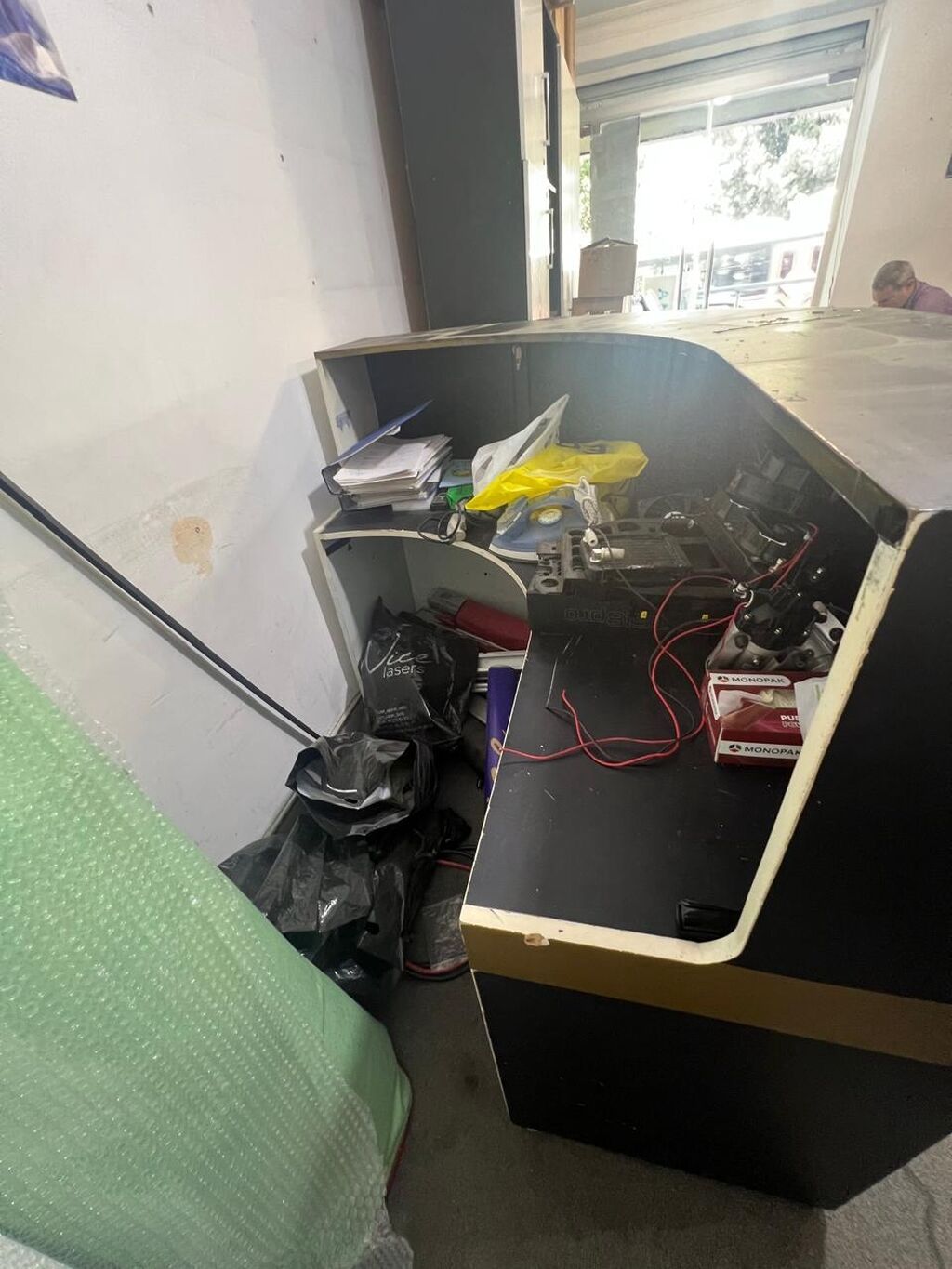 Resepşin ücün mebel satıram. Cox ucuz qiymətə — Mebel, Bakı (2)