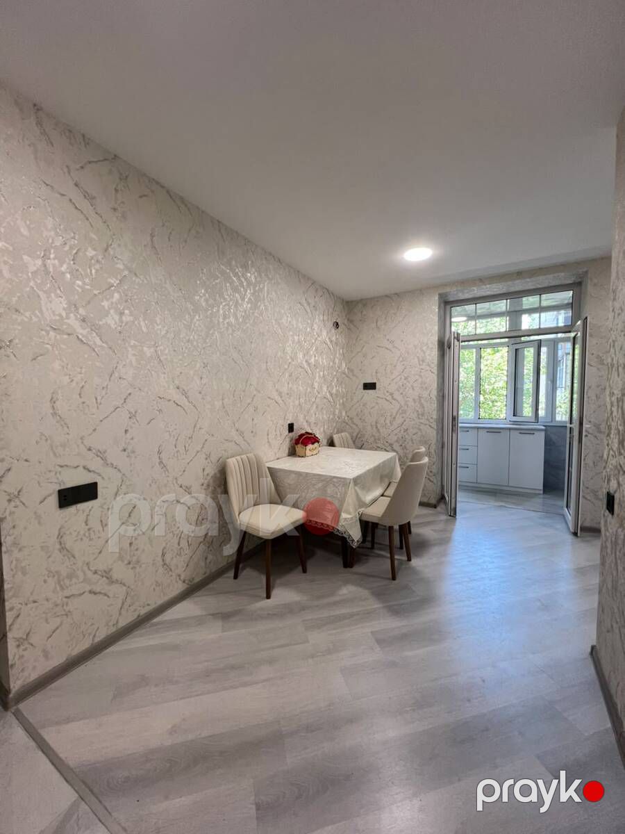 Satılır 2 otaqlı köhnə tikili 40 m² — Mənzil, Bakı (2)