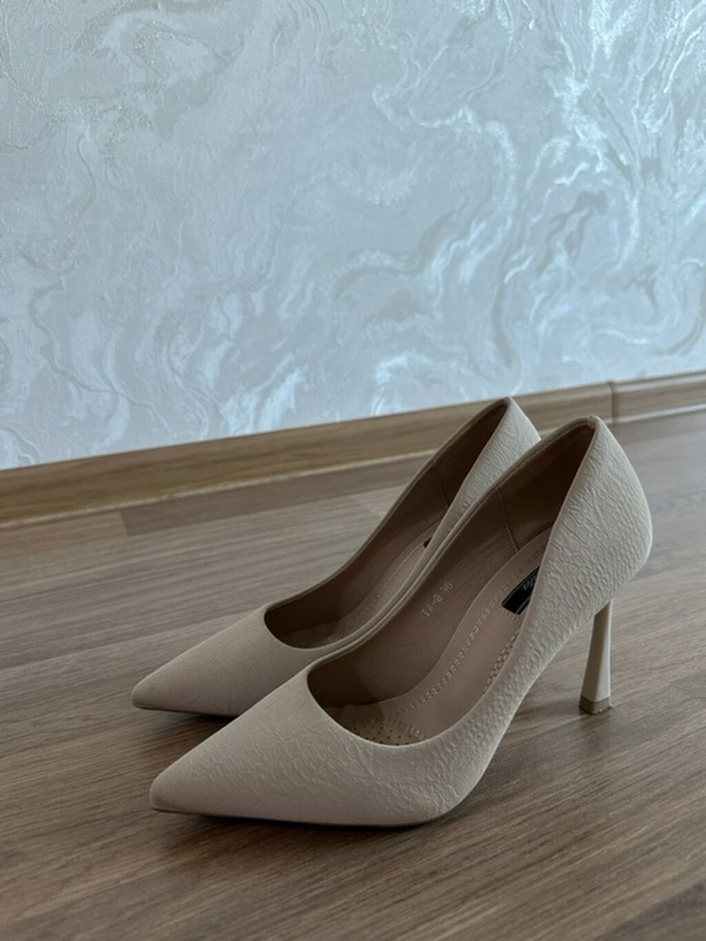 Bej stiletto — az istifadə olunub 🤍 Zərif bej/nude rəngli, sivri — Şəxsi əşyalar, Bakı (2)